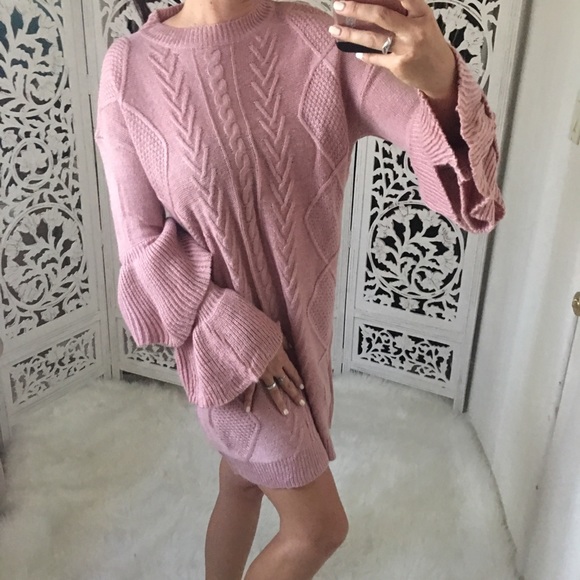 Sweater Dress with Tiered Sleeves - Picture 5 of 7